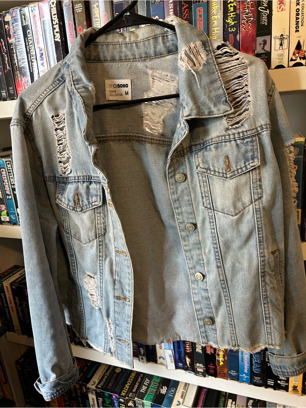 Ci Sono Light Wash Distressed Denim Jacket